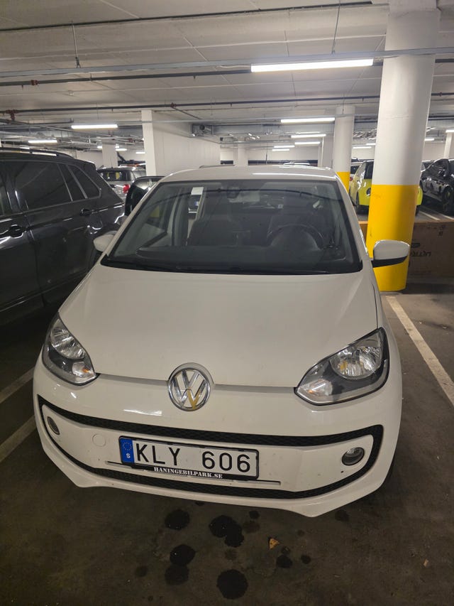 Volkswagen UP! 2013