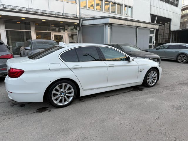 BMW 530d 2011 – bild 4