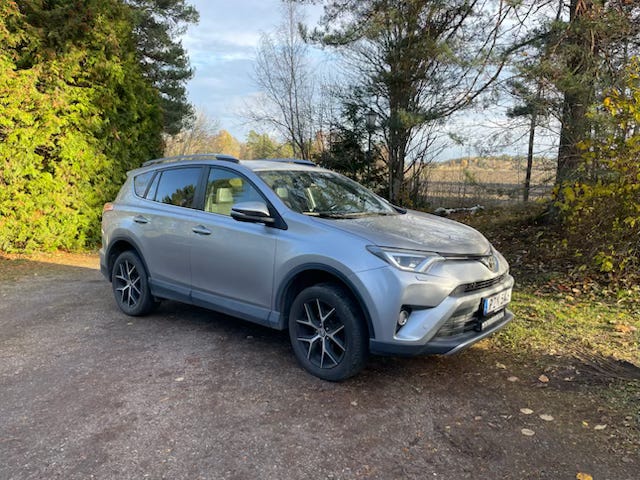 Toyota RAV4 2017