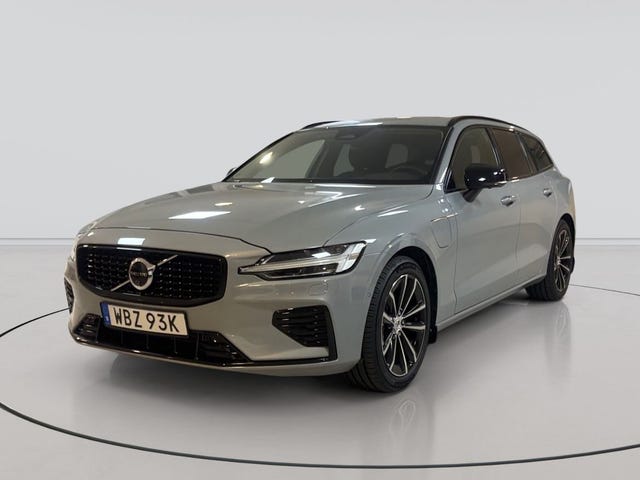 Volvo V60 2025