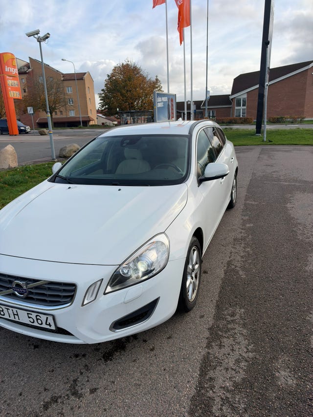 Volvo V60 2013
