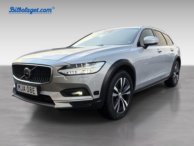 Volvo V90 Cross Country 2023