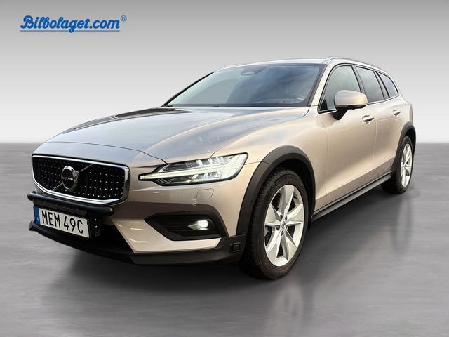 Volvo V60 Cross Country 2023