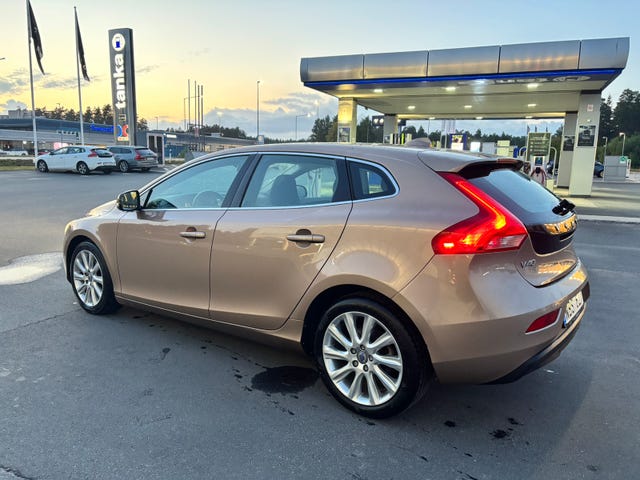 Volvo V40 2013 – bild 3