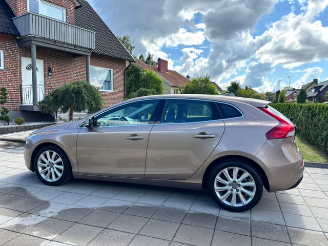 Volvo V40 2013 – bild 4