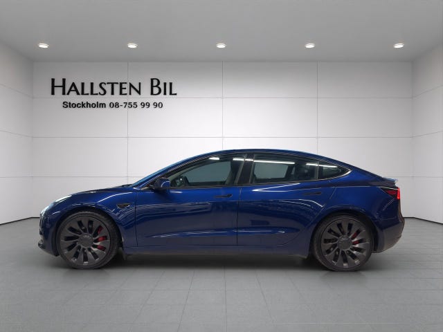 Tesla Model 3 2023