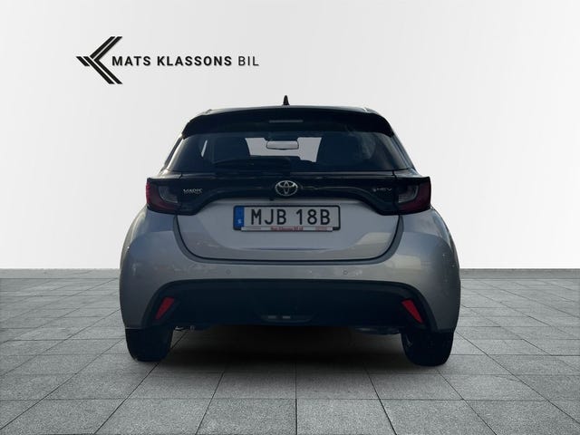 Toyota Yaris 2025 – bild 3