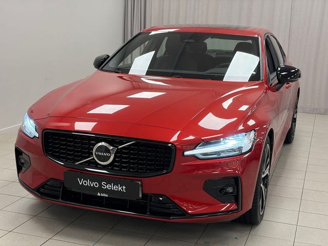 Volvo S60 2023