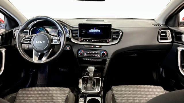 Kia Ceed 2024 – bild 4