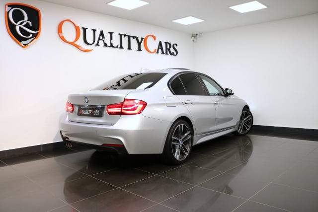 BMW 320d 2018 – bild 3