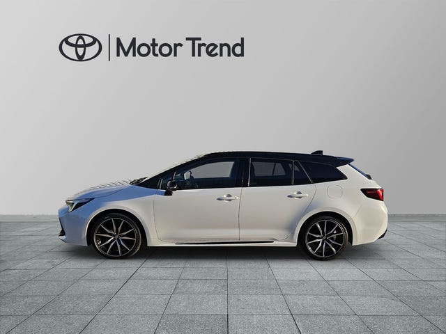 Toyota Corolla 2023 – bild 4