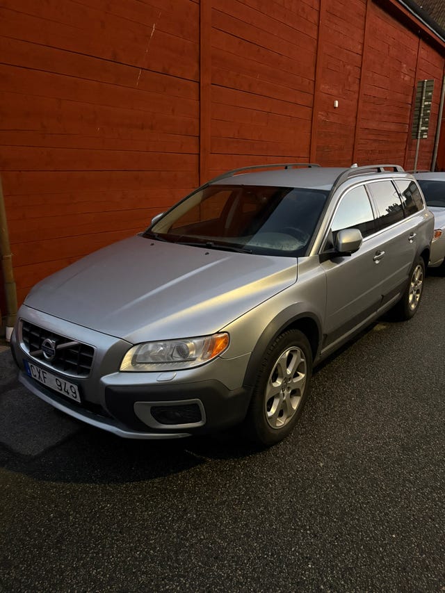 Volvo XC70 2010