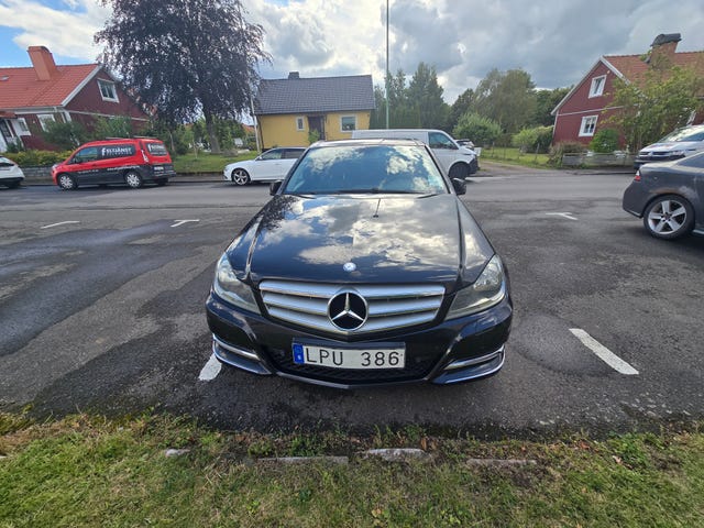 Mercedes-Benz C 220 2012