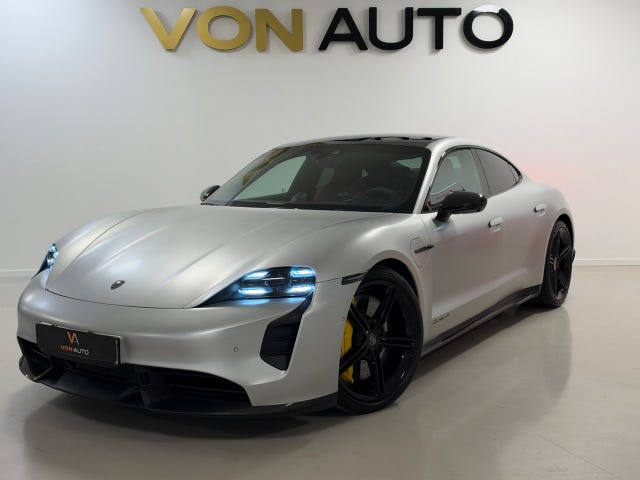 Porsche Taycan Turbo S 2020