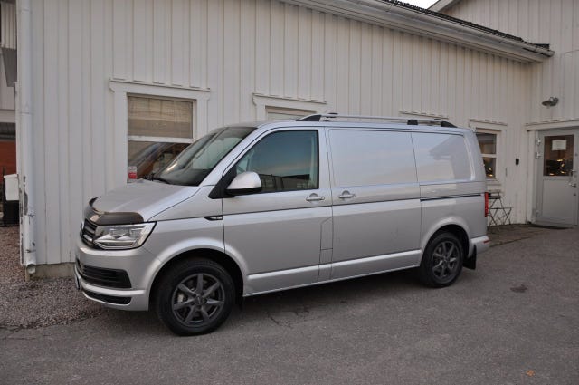 Volkswagen Transporter 2018 – bild 2