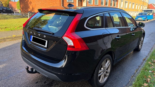 Volvo V60 2013