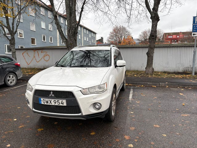 Mitsubishi Outlander 2010