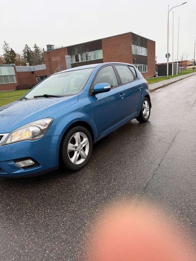 Kia Ceed 2010
