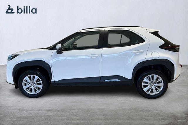 Toyota Yaris Cross 2023 – bild 3