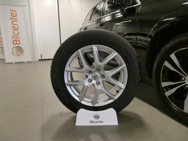Volvo XC60 2021 – bild 2