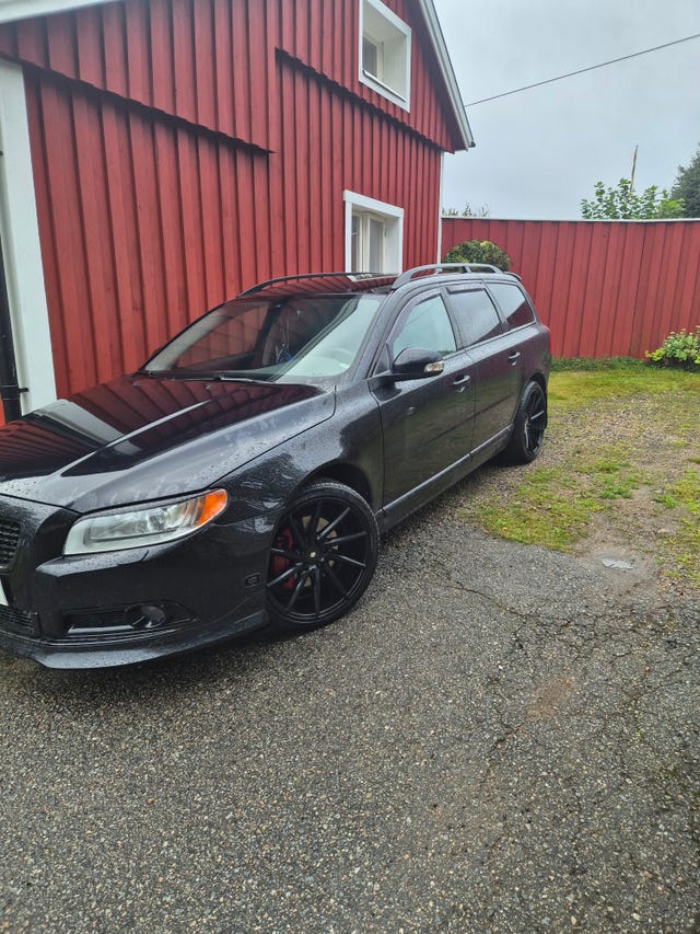 Volvo V70 2011