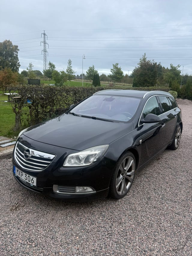 Opel Insignia 2012