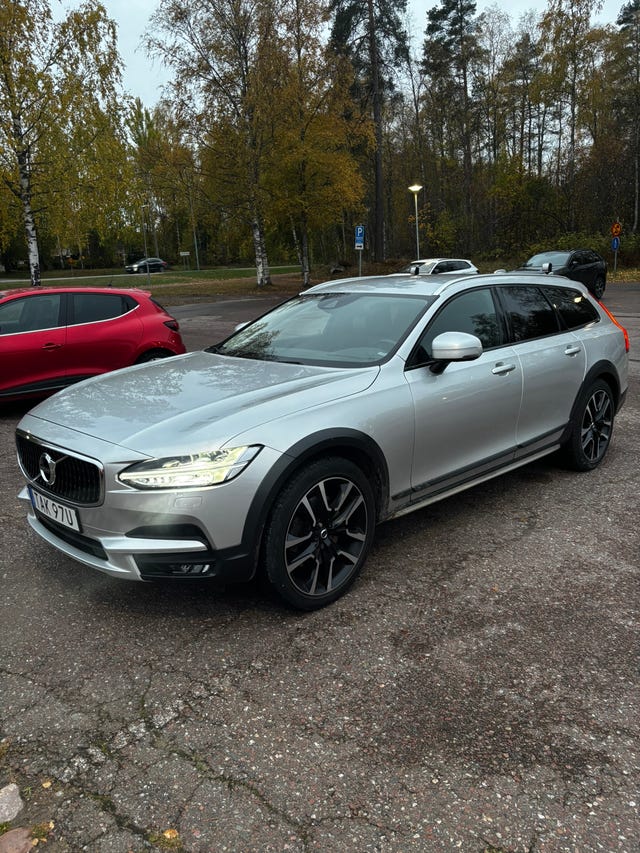 Volvo V90 Cross Country 2019