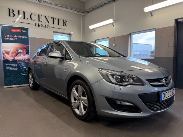 Opel Astra 2015