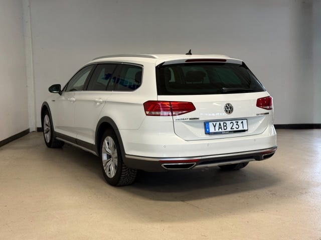 Volkswagen Passat Alltrack 2016 – bild 3