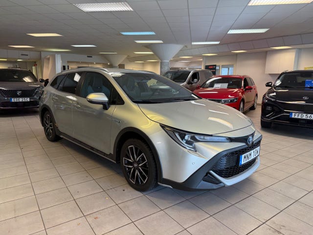 Toyota Corolla 2022 – bild 4