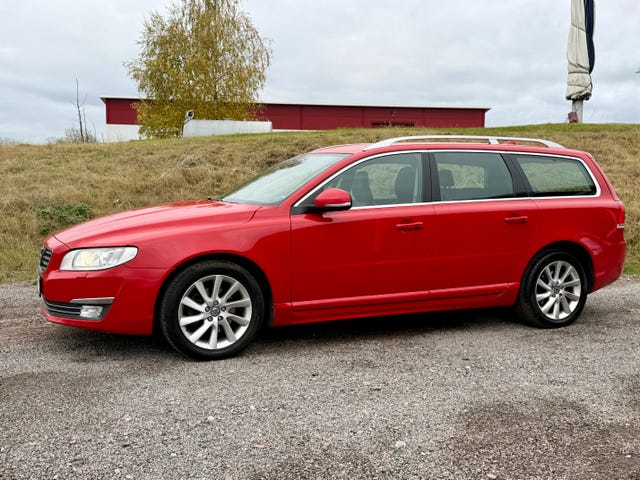 Volvo V70 2015