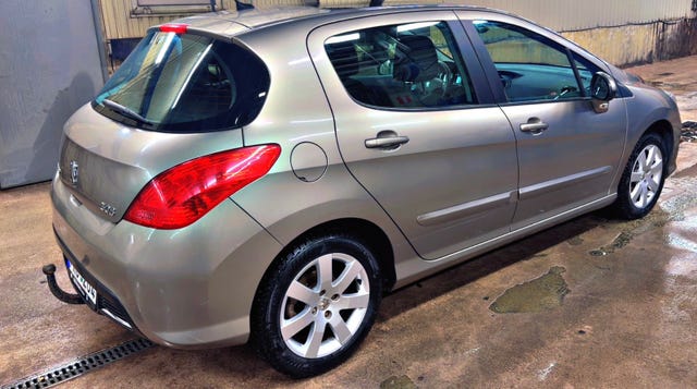 Peugeot 308 2010