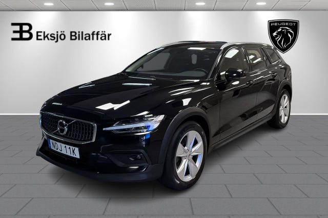 Volvo V60 Cross Country 2021