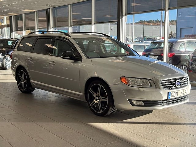 Volvo V70 2014