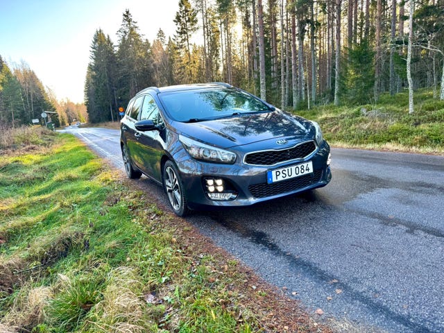 Kia Ceed 2016 – bild 2