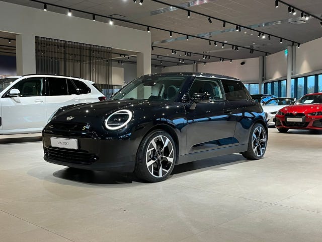 MINI Cooper SE 2024