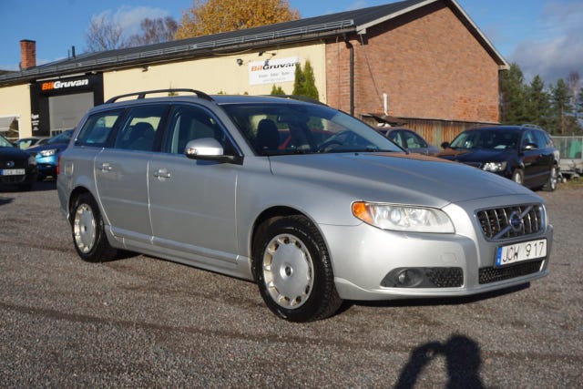 Volvo V70 2010