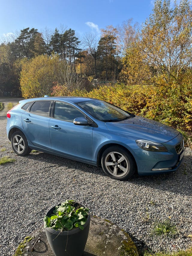 Volvo V40 2015