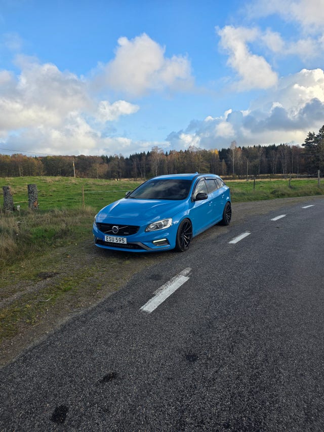 Volvo V60 2015