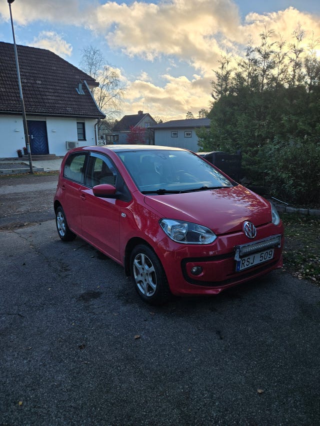 Volkswagen UP! 2013