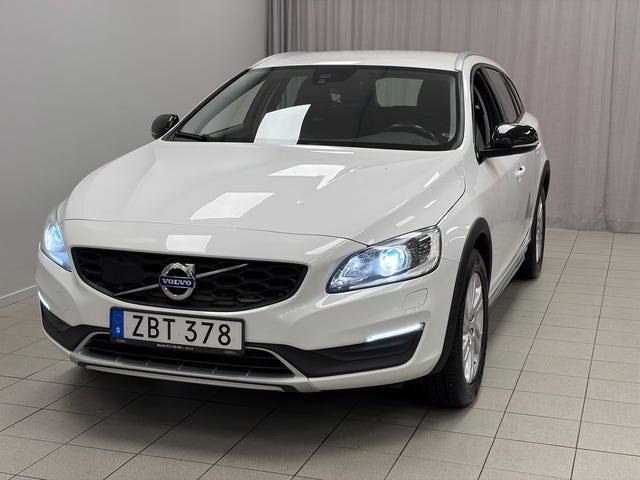Volvo V60 Cross Country 2018