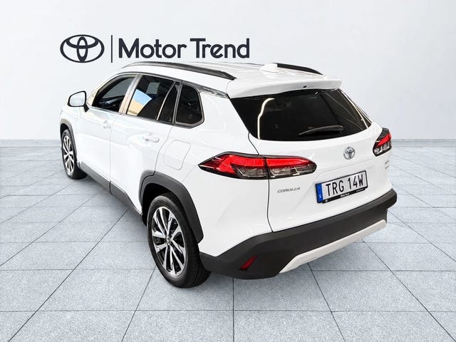 Toyota Corolla Cross 2024 – bild 3