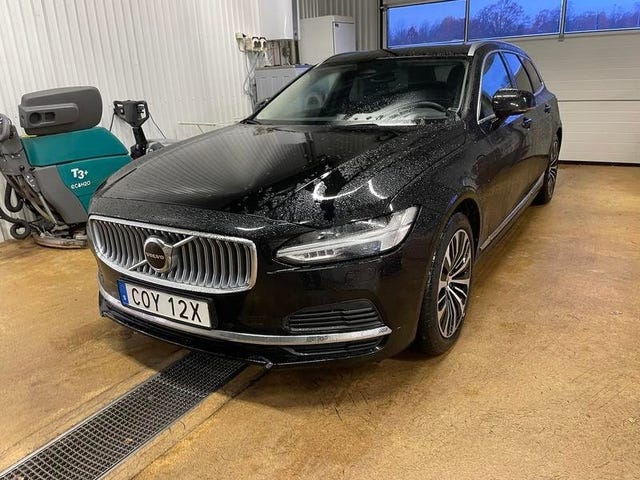 Volvo V90 2023