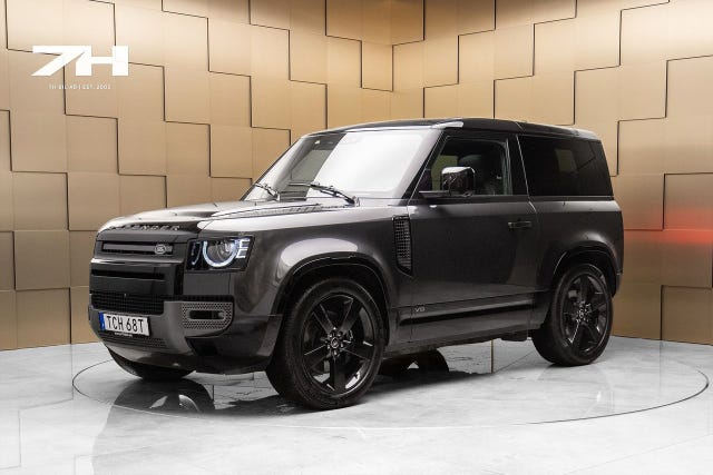 Land Rover Defender 90 2024