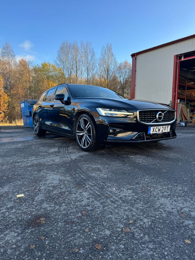 Volvo V60 2019