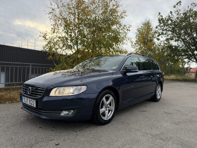 Volvo V70 2015