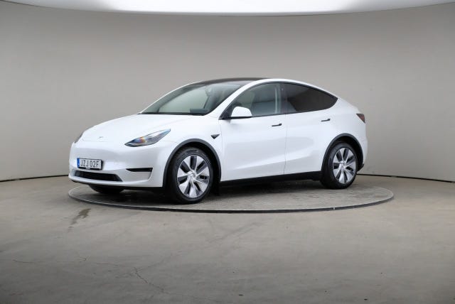 Tesla Model Y 2023