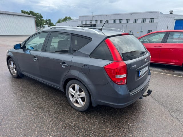 Kia Ceed 2012 – bild 3