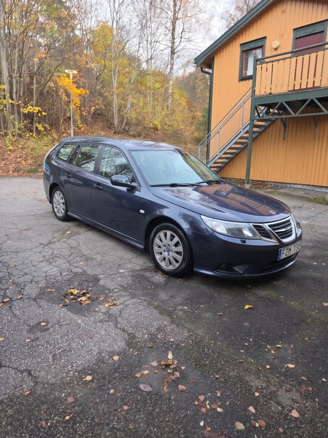 Saab 9-3 2010