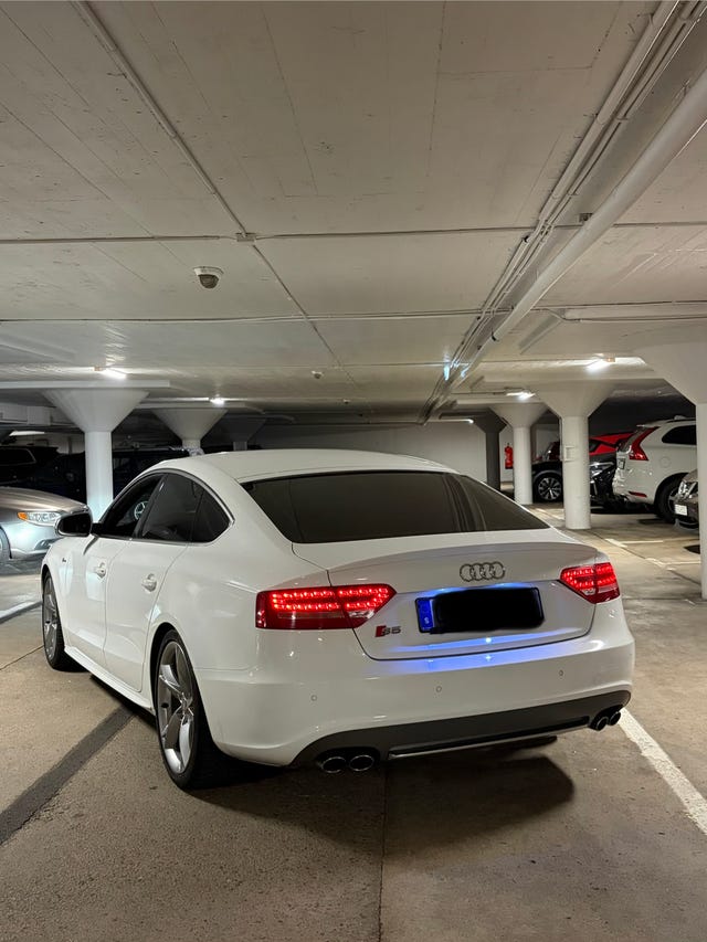 Audi S5 2011